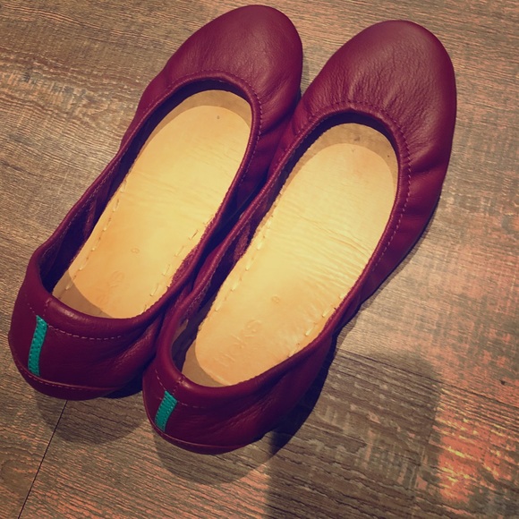 Tieks Shoes - Burgundy Tieks